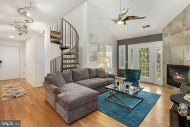 2056 Quaker Way unit 14, Annapolis, MD 21401 - photo 4