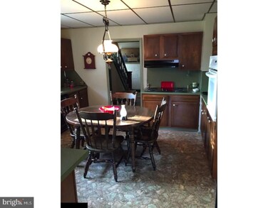 1153 W Oak Rd, Vineland, NJ 08360 - photo 4