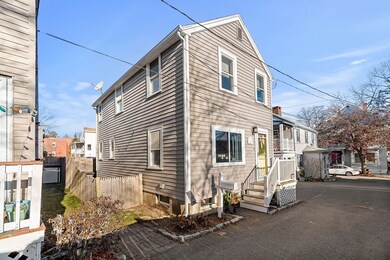 29R Upham St unit 29R, Salem, MA 01970 - photo 2