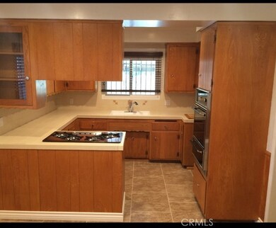 11001 Firmona Ave, Inglewood, CA 90304 - photo 3