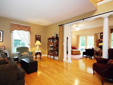 38 Appletree Dr, South Portland, ME 04106 - photo 4