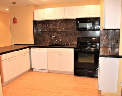 69 Milliken Ave unit 15, Franklin, MA 02038 - photo 2