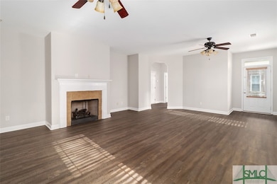 Home for Sale Savannah 31419 - Living Room