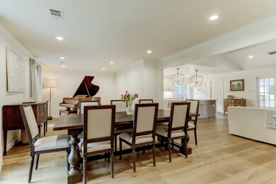 10048 Lynbrook Dr, Houston, TX 77042 - photo 5