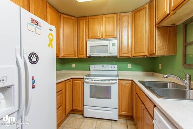 Kitchen 3481-SMALL