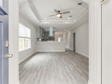 1235 Norham St, Houston, TX 77022 - photo 4