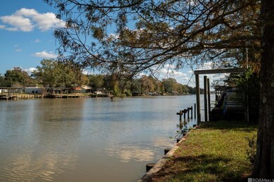 13322 Bayou Terrace Dr, St. Amant, LA 70774 - photo 4