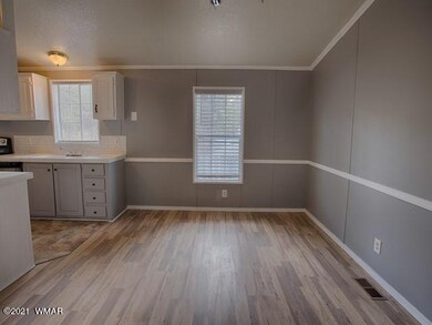 007_Dining Area