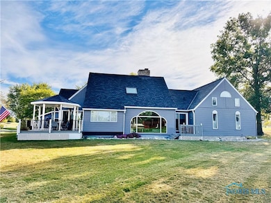 324 Dublin Ln, Bryan, OH 43506 - photo 5