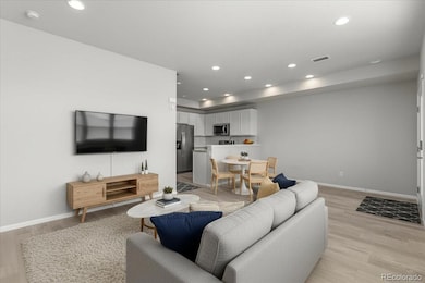 16035 E Elk Place, Denver, CO 80239 - photo 7