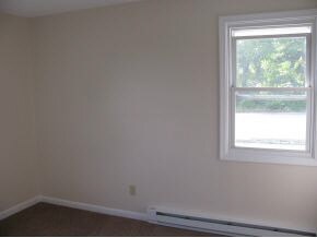 801 Mammoth Rd, Manchester, NH 03104 - photo 6