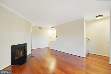 4614 28th Rd S unit B, Arlington, VA 22206 - photo 4