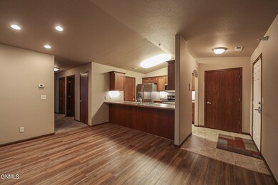 1770 E Calgary Ave 6-03