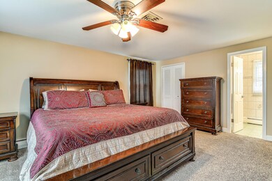 021_Master Bedroom