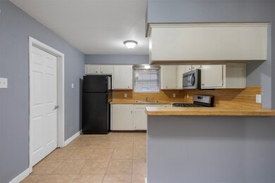 1204 Crescent Blvd, Cleveland, TX 77327 - photo 7