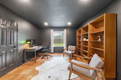 200 Palm Aire Dr, Friendswood, TX 77546 - photo 4