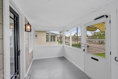 11-web-or-mls-370-princetown-rd
