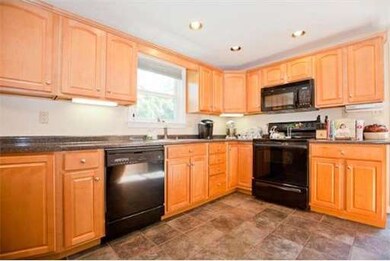 161 Lawson Rd, Scituate, MA 02066 - photo 4