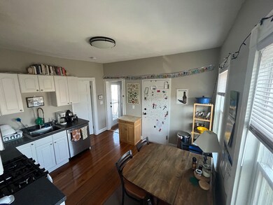 83 Beacon St unit 2, Somerville, MA 02143 - photo 3