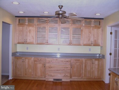 3505 Waverly Dr, Fredericksburg, VA 22407 - photo 7