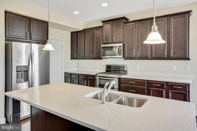 2443 Tree Vista Ct, Bryans Road, MD 20616 - photo 7