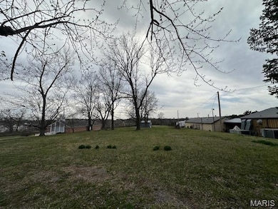 12600 Missouri Bottom Rd, Hazelwood, MO 63042 - photo 6