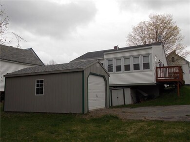 24 Prospect St, Dexter, ME 04930 - photo 4
