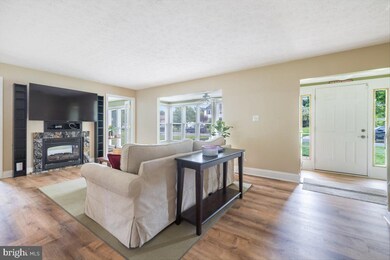 12416 Kensington Ln, Bowie, MD 20715 - photo 6