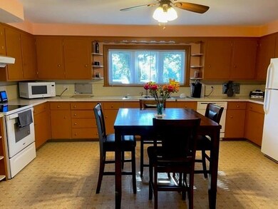 465 Pippin Orchard Rd, Cranston, RI 02921 - photo 6