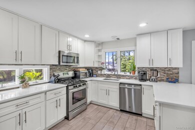 167 Grandview Ave, Nanuet, NY 10954 - photo 7