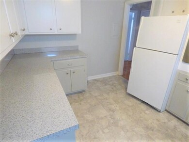 520 Hampton St, Camden, SC 29020 - photo 6