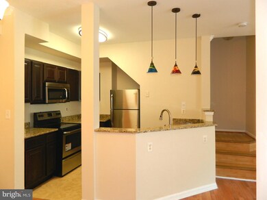 8317 Sanderling Way unit 23, Lorton, VA 22079 - photo 4