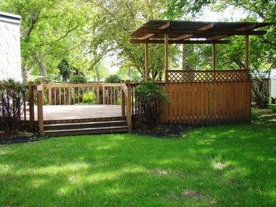 Hot tub area 2