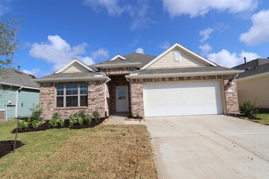 1216 Cavalry Junction Dr, Alvin, TX 77511 - photo 3