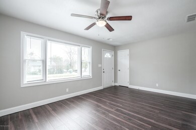 13018 Meadowlan Dr-15