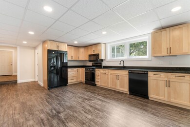 180 Main St unit 1 S, Colebrook, NH 03576 - photo 3