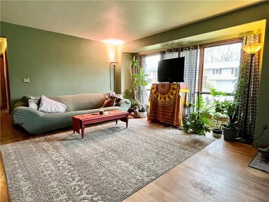 3526 W 33rd St, Erie, PA 16506 - photo 3