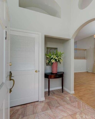This townhouse has been newly painted. 