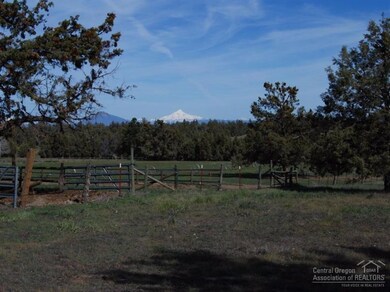 unlisted-address, Bend, OR 97703 - photo 3