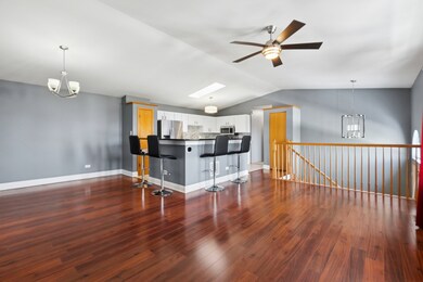 5356 W Dixie Dr unit 5356, Alsip, IL 60803 - photo 3