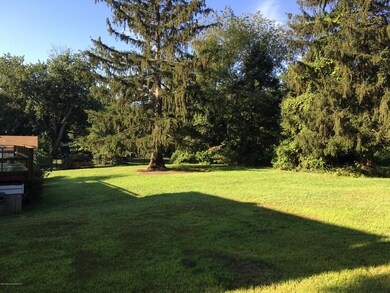 10 Ballantine Rd, Middletown, NJ 07748 - photo 4