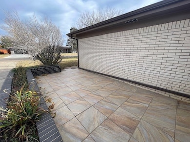 1220 Elm Ave, Dalhart, TX 79022 - photo 3