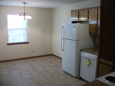 Kitchen - Dining
