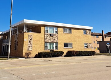 4751 25th Ave unit 7, Schiller Park, IL 60176 - photo 2