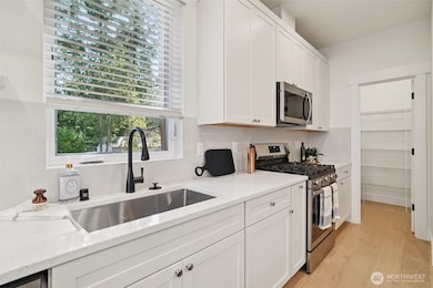 8014 222nd St SW, Edmonds, WA 98026 - photo 3