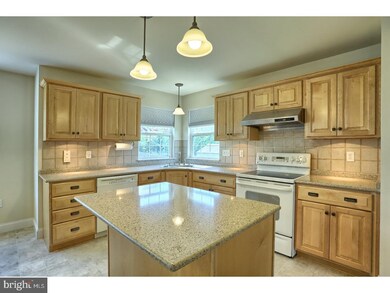 2509 John Henry Dr, Reading, PA 19608 - photo 7