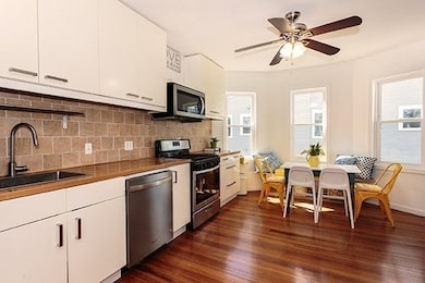 121 Sycamore St unit 2, Roslindale, MA 02131 - photo 4