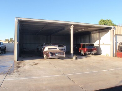 6125 N 51st Ave unit 3, Glen Dale, AZ 85301 - photo 2