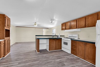 3981 Rock Creek Rd, Pueblo, CO 81005 - photo 4