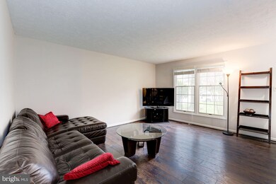 12525 Coral Grove Place, Germantown, MD 20874 - photo 2